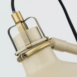 ORION Gulvlamper > Schiller gulvlampe, khaki, metal, 153 cm høj, justerbar