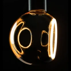 Dæmpbar Led-Pære ^ SEGULA Floating LED-globe G150 E27 4,5 W guld 90°