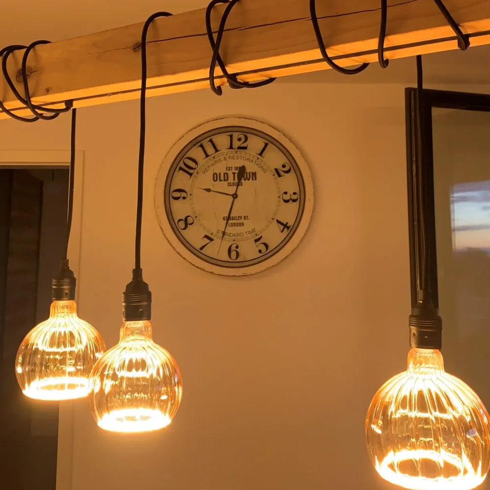 Dæmpbar Led-Pære ^ SEGULA LED-Floating G150 E27 4 W straight, guld