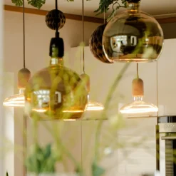 SEGULA Dæmpbar Led-Pære|Led Pærer > LED-floating-globepære G200 E27 6 W smoke