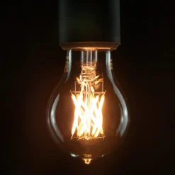 Dæmpbar Led-Pære|Filament Pære ^ SEGULA LED-pære E27 5 W 2.200 K filament klar dimm