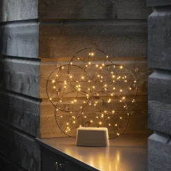Konstsmide Christmas Julepynt > 5 små ringe LED-dekorationslampe, med træfod