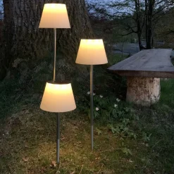 STAR TRADING Solcellelamper|Udendørs Spot > Solini LED-lampe med jordspyd, hvid/sølv, højde 90 cm