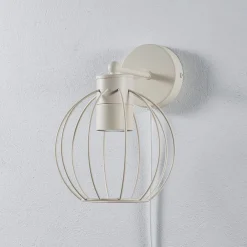 HELAM Væglamper > STARLIGHT væglampe, cremehvid 1 lyskilde Ø 18 cm metalstik