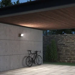 STEINEL Udendørs Spot|Væglamper > XLED One XL udendørs LED-spot, hvid