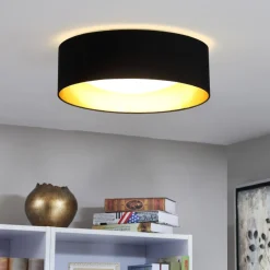 Loftlamper ^ Lindby Stof loftslampen Coleen i sort, gylden inden i