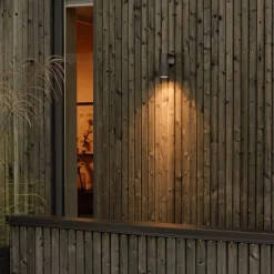 Konstsmide Væglamper > Temi udendørs væglampe, sort, bredde 11 cm, aluminium