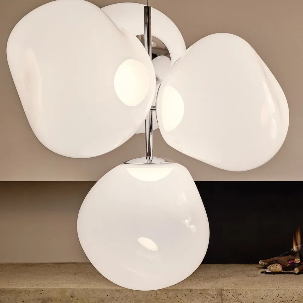 Tom Dixon Lysekroner > LED-lysekrone Melt Chandelier opal/kromfarvet