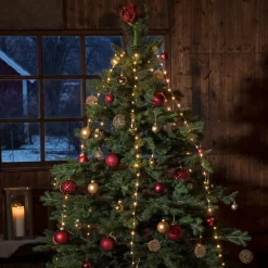 Konstsmide Christmas Dekorationsbelysning > Trælyskæde formonterede LED dråber 180 lyskilder