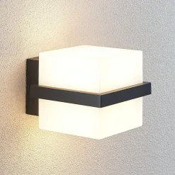 Terrassebelysning|Væglamper ^ Lindby Udendørs LED-væglampe Auron, terningformet