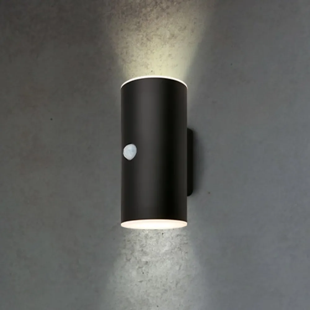 Briloner Væglampe Med Sensor|Væglamper > Udendørs LED-væglampe 3787015, sort, sensor, op/ned