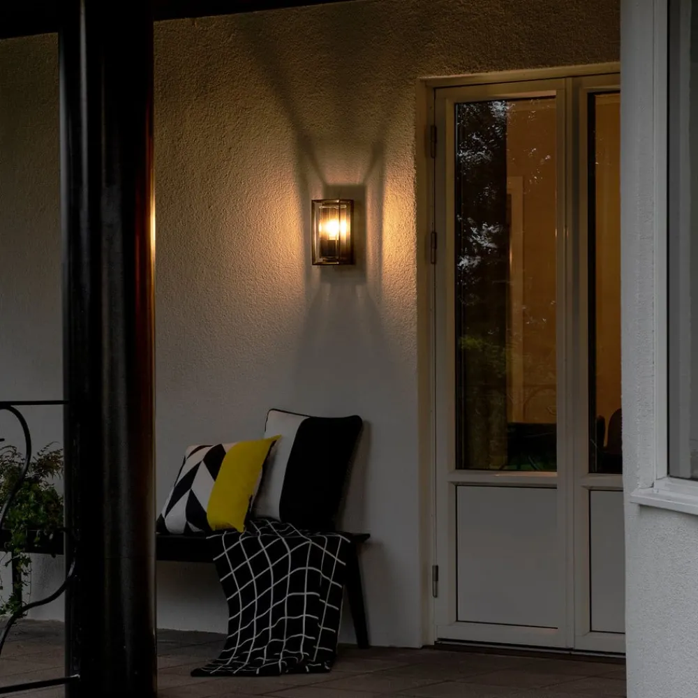 Konstsmide Terrassebelysning|Væglamper > Udendørs væglampe Brindisi, sort, metal, 26 cm høj, IP54