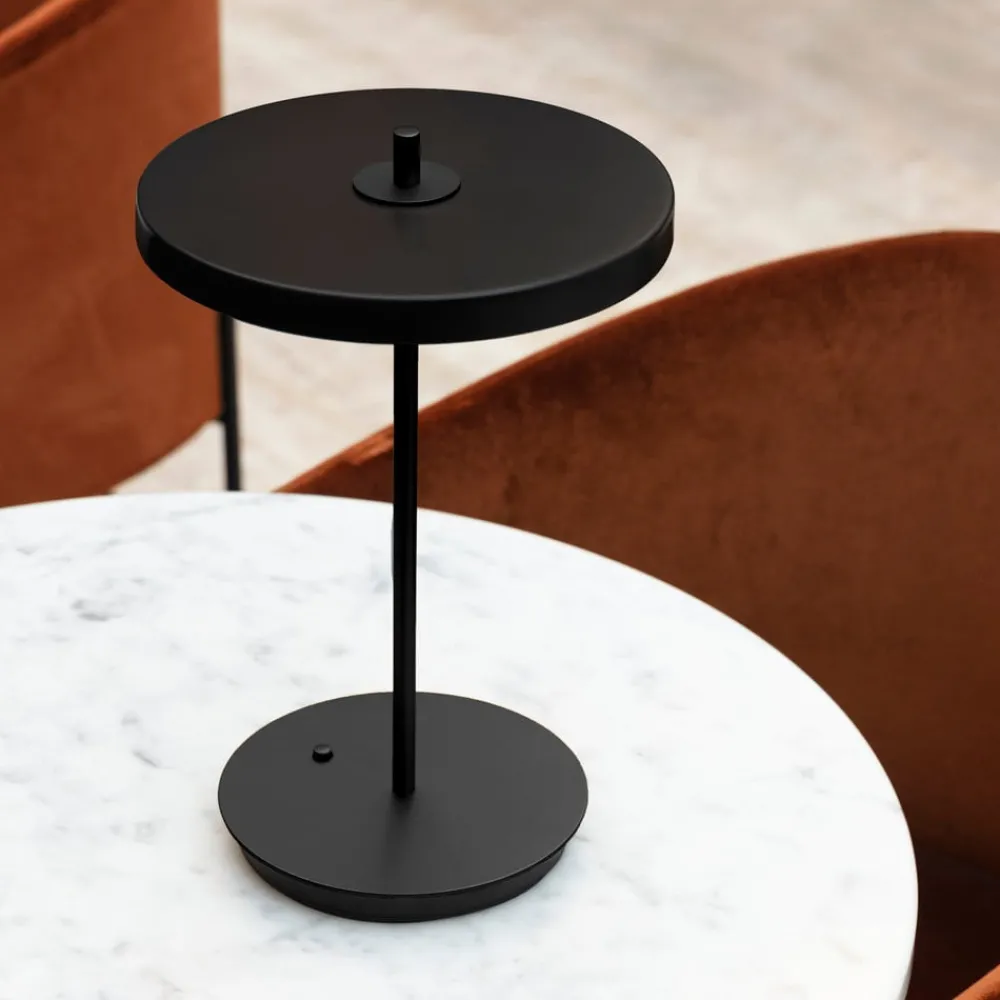 Arbejdsrum/Kontor ^ UMAGE LED-bordlampe Asteria Table, USB, sort/sort
