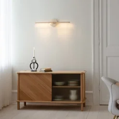 UMAGE Væglamper|Væglamper > LED-væglampe Omni, messing, længde 74 cm