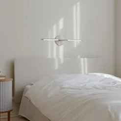 UMAGE Væglamper > LED-væglampe Omni, stålfarvet, længde 74 cm