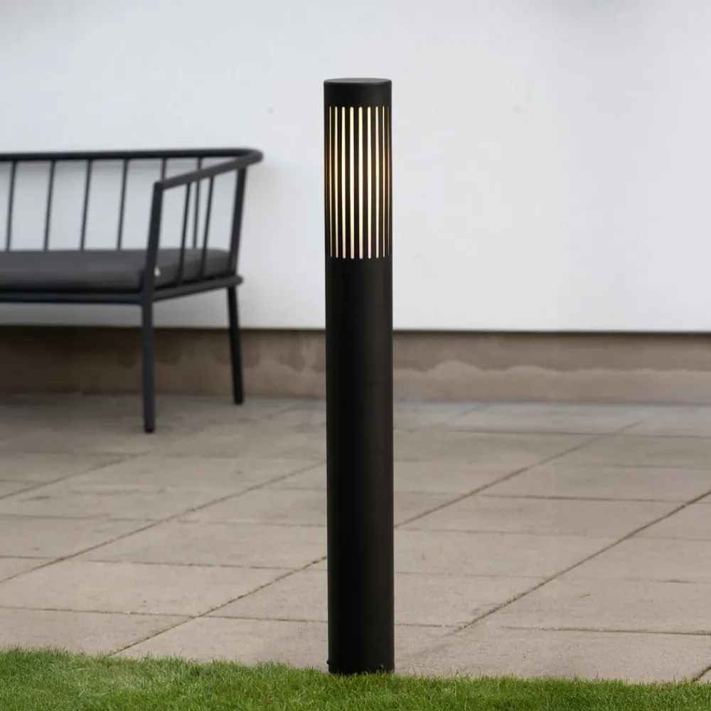 Konstsmide Gadebelysning > Vejlampe Pistoia, sort, højde 95 cm, metal, IP54