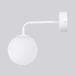 SOLLUX LIGHTING Væglamper > Væglampe Astral, hvid, udspring 22 cm, stål/glas