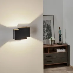 EMIBIG LIGHTING Væglamper > Væglampe Frost i kantet form, sort