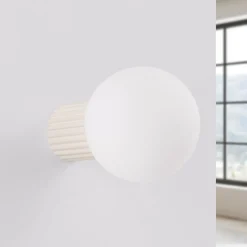 Væg- Og Spejllamper ^ SOLLUX LIGHTING Væglampe ORBI, beige, glas/metal, Ø 12 cm, IP44, G9