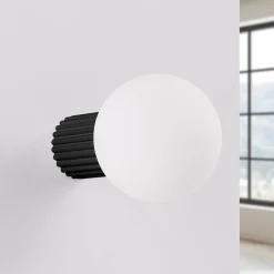 SOLLUX LIGHTING Væglamper > Væglampe ORBI, sort, glas/metal, Ø 12 cm, IP44, G9