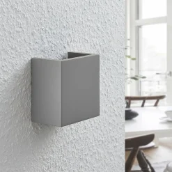 Lindby Væglamper|Væglamper > Væglampe Smira i beton og grå, 12,5 x 12,5 cm