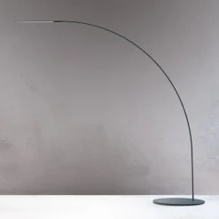 Fontana Arte Gulvlamper|Gulvlamper > Yumi - elegant, buet design-LED-lampe